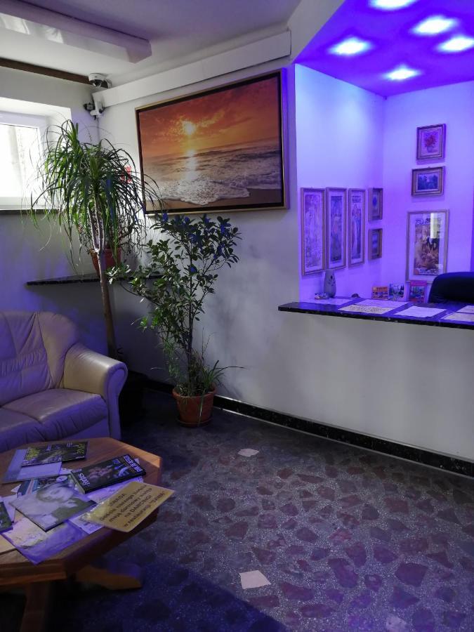 Dukat Hotel Horyniec Exterior foto